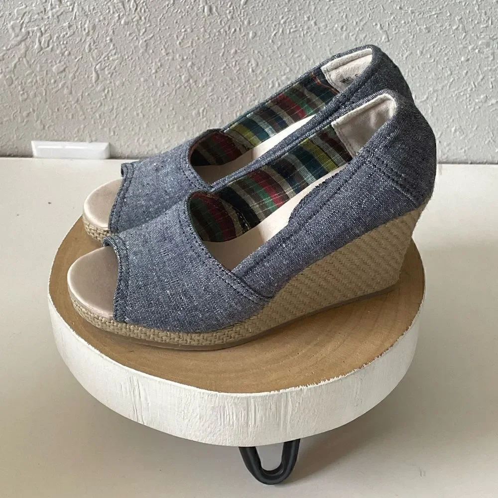 EUC Report Womens Denim Open Toed Wedge Sandals Size 5